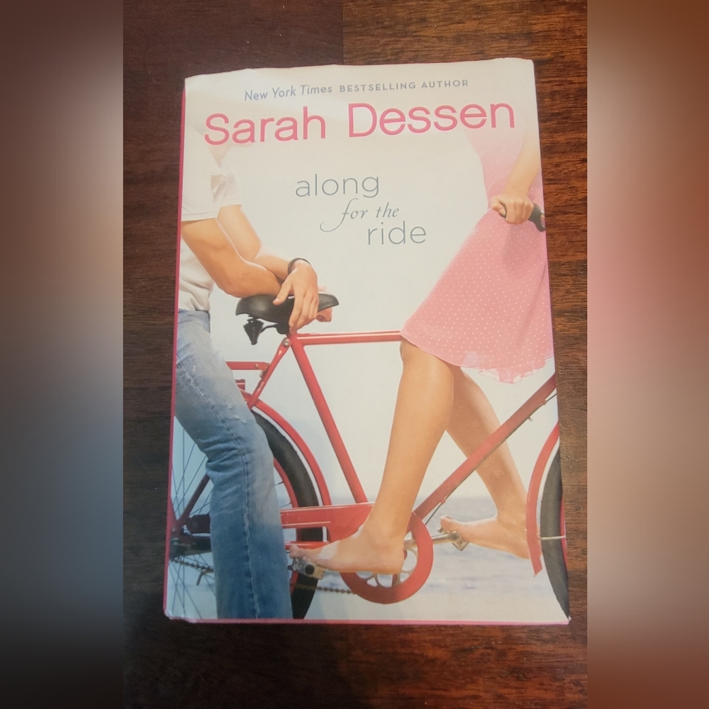 Hardcover Along for the Ride by Sarah Dessen